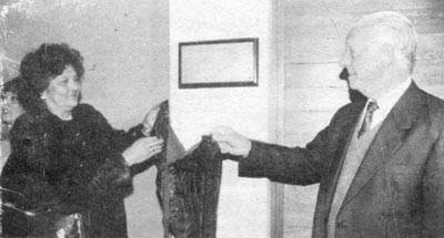 Néstor González